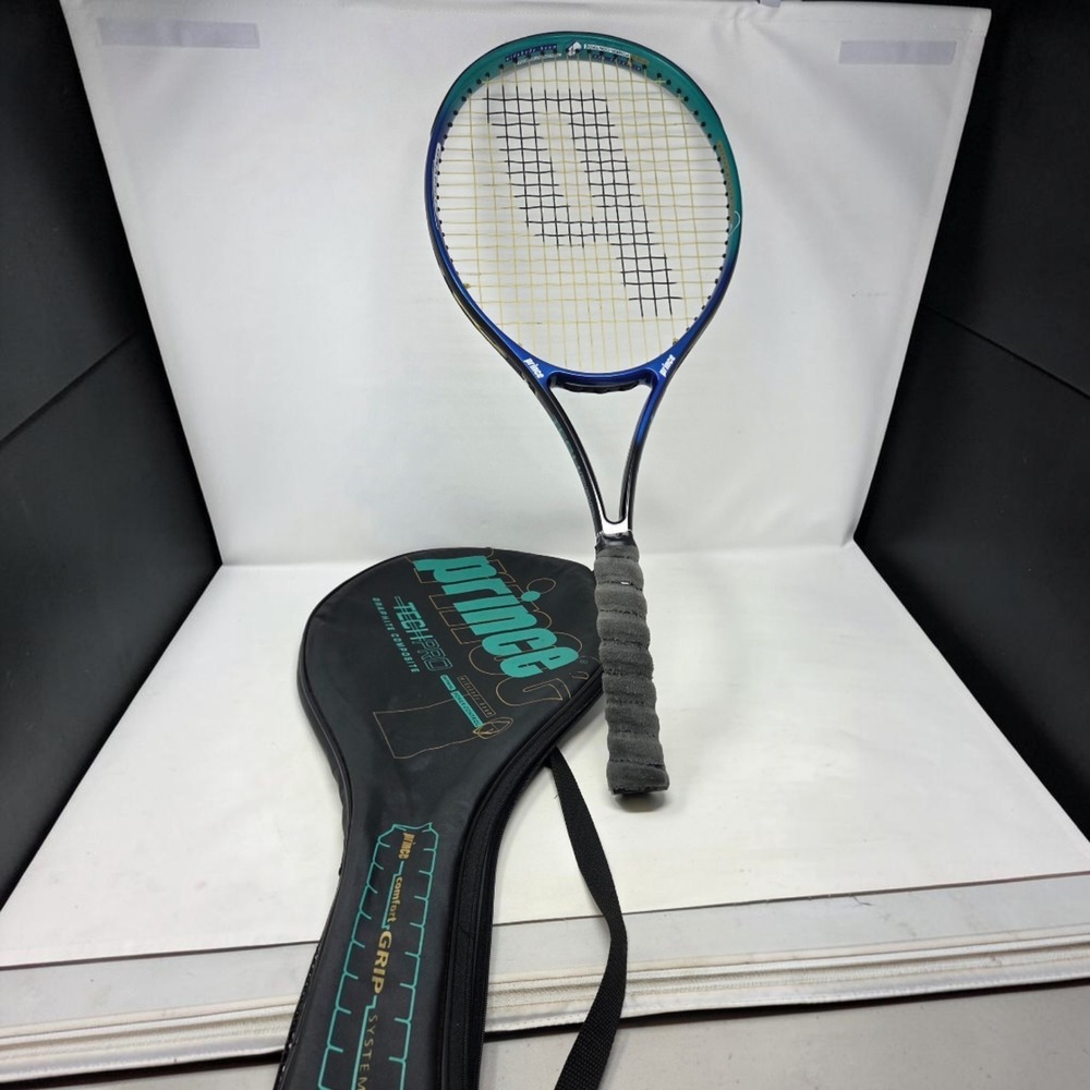 Vintage Prince Tech Pro Graphite Composite 107 Oversize Tennis Racquet with Case